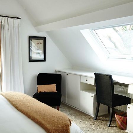 Guest House La Maison Chantecler Uccle Exterior photo
